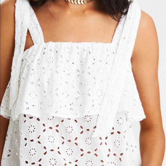 American Eagle Outfitters Tops - SOLD! American Eagle Eyelet Tie Shoulder Tank